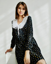 Load image into Gallery viewer, Black Flowered Dress with Detachable Collar